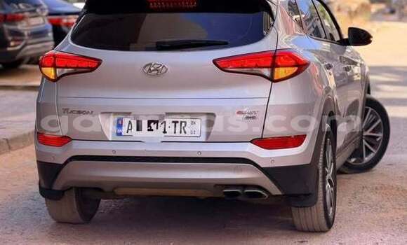 Acheter Occasion Voiture Hyundai Tucson Other à Dakar, Dakar Acheter Occasion Voiture Hyundai Tucson Other à Dakar, Dakar