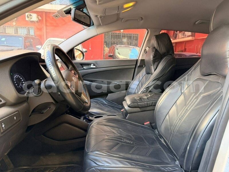 Big with watermark hyundai tucson dakar dakar 32683