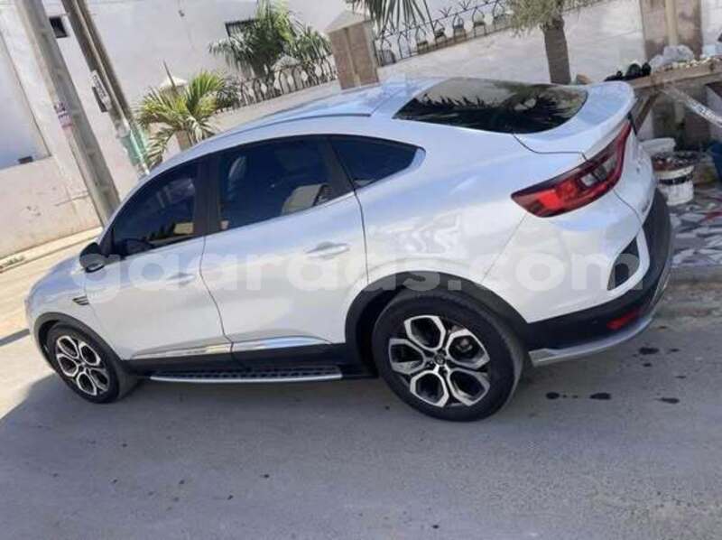 Big with watermark renault alaskan dakar dakar 32684