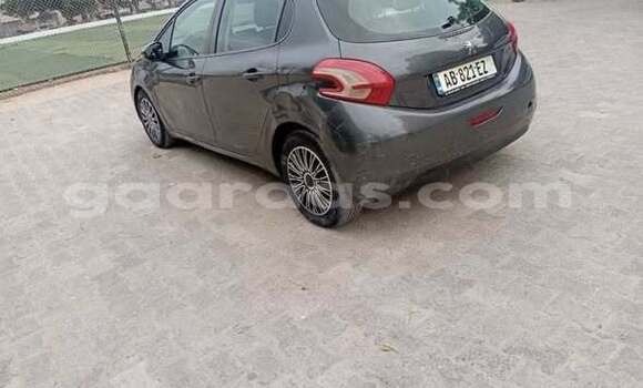 Acheter Occasion Voiture Peugeot 208 Autre à Dakar, Dakar Acheter Occasion Voiture Peugeot 208 Autre à Dakar, Dakar