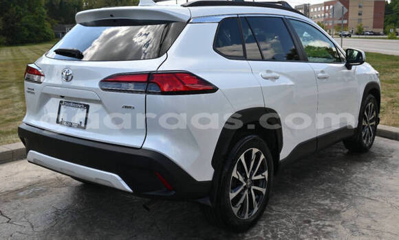 Acheter Occasion Voiture Toyota Corolla Cross White à Dakar, Dakar Acheter Occasion Voiture Toyota Corolla Cross White à Dakar, Dakar