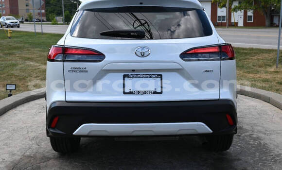 Acheter Occasion Voiture Toyota Corolla Cross White à Dakar, Dakar Acheter Occasion Voiture Toyota Corolla Cross White à Dakar, Dakar