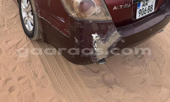 Acheter Occasion Voiture Nissan Altima Rouge à Rufisque, Dakar Acheter Occasion Voiture Nissan Altima Rouge à Rufisque, Dakar