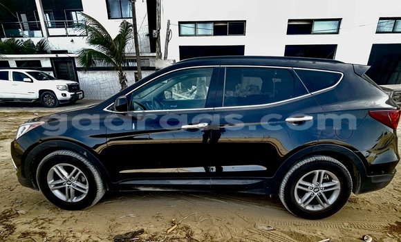 Acheter Import Voiture Hyundai Santa Fe Noir à Dakar, Dakar Acheter Import Voiture Hyundai Santa Fe Noir à Dakar, Dakar