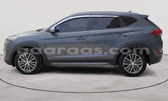 Dieundeu Occasion Hyundai Tucson Silver Auto in Dakar in Dakar Dieundeu Occasion Hyundai Tucson Silver Auto in Dakar in Dakar