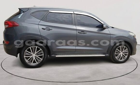 Dieundeu Occasion Hyundai Tucson Silver Auto in Dakar in Dakar Dieundeu Occasion Hyundai Tucson Silver Auto in Dakar in Dakar