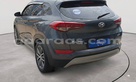 Dieundeu Occasion Hyundai Tucson Silver Auto in Dakar in Dakar Dieundeu Occasion Hyundai Tucson Silver Auto in Dakar in Dakar