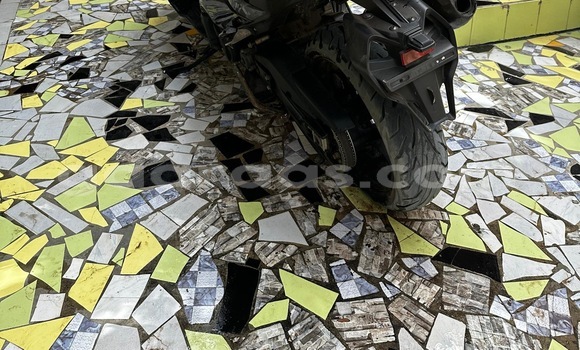 Acheter Import Moto Yamaha TMAX Gray à Dakar, Dakar Acheter Import Moto Yamaha TMAX Gray à Dakar, Dakar