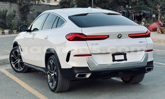 Buy Used BMW X6 M White Car in Dakar in Dakar Buy Used BMW X6 M White Car in Dakar in Dakar