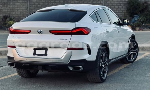 Buy Used BMW X6 M White Car in Dakar in Dakar Buy Used BMW X6 M White Car in Dakar in Dakar