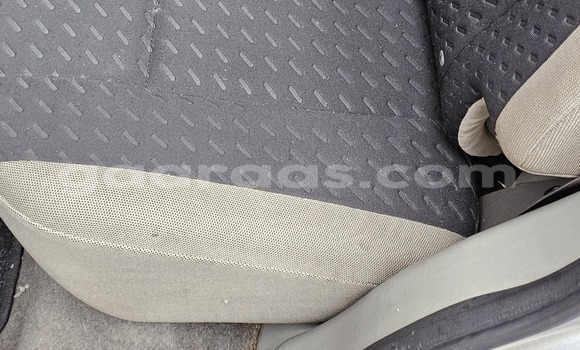 Acheter Occasion Voiture Nissan X–Trail Light-gray à Dakar, Dakar Acheter Occasion Voiture Nissan X–Trail Light-gray à Dakar, Dakar