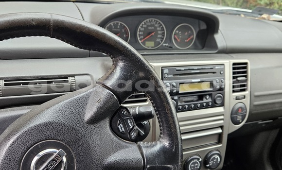 Acheter Occasion Voiture Nissan X–Trail Light-gray à Dakar, Dakar Acheter Occasion Voiture Nissan X–Trail Light-gray à Dakar, Dakar