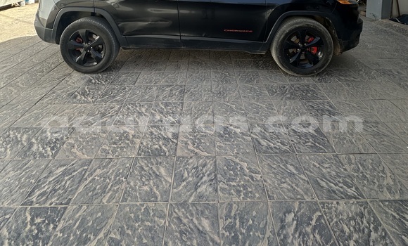 Buy Used Jeep Cherokee Black Car in Dakar in Dakar Buy Used Jeep Cherokee Black Car in Dakar in Dakar