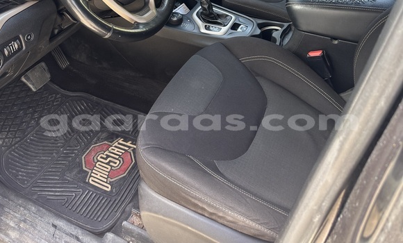 Buy Used Jeep Cherokee Black Car in Dakar in Dakar Buy Used Jeep Cherokee Black Car in Dakar in Dakar