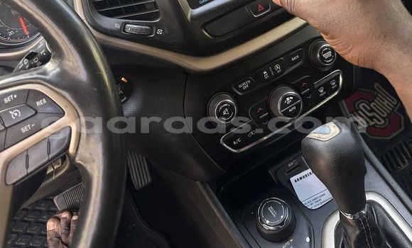 Buy Used Jeep Cherokee Black Car in Dakar in Dakar Buy Used Jeep Cherokee Black Car in Dakar in Dakar