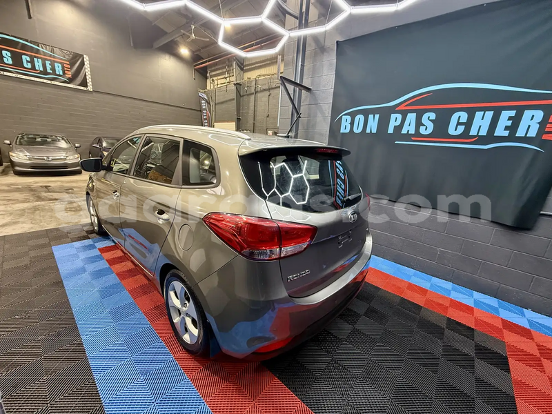 Big with watermark kia carens region de thies thies 32766