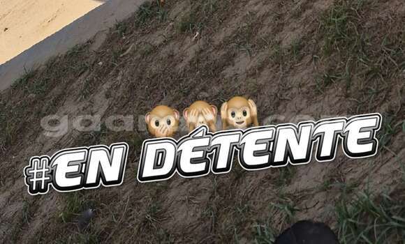 Buy Import Suzuki 750 Blanc Bike in Dakar in Dakar