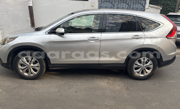 Buy Used Honda CR–V Silver Car in Dakar in Dakar Buy Used Honda CR–V Silver Car in Dakar in Dakar