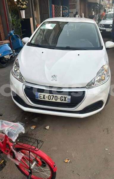 Big with watermark peugeot 208 dakar dakar 32806