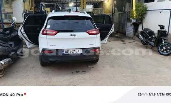 Acheter Occasion Voiture Jeep Cherokee Autre à Dakar, Dakar Acheter Occasion Voiture Jeep Cherokee Autre à Dakar, Dakar