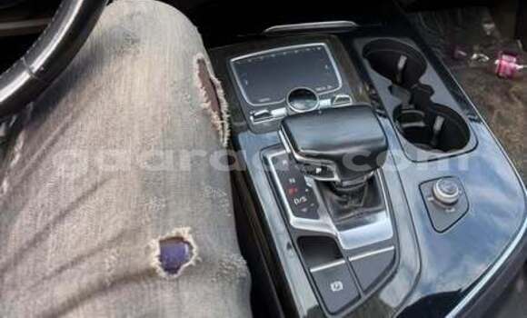 Buy Used Audi Q7 Other Car in Dakar in Dakar Buy Used Audi Q7 Other Car in Dakar in Dakar