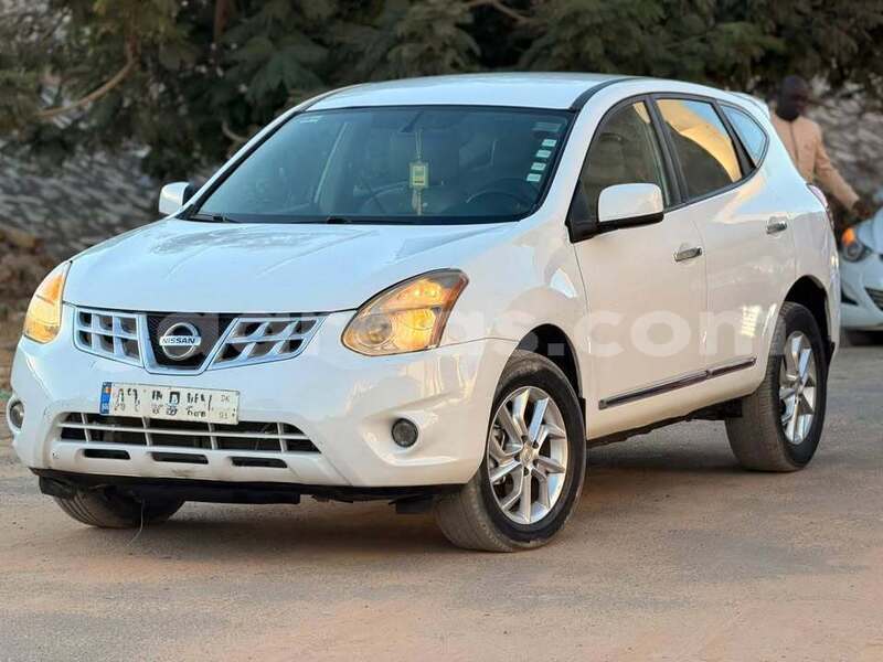 Big with watermark nissan rogue dakar dakar 32837