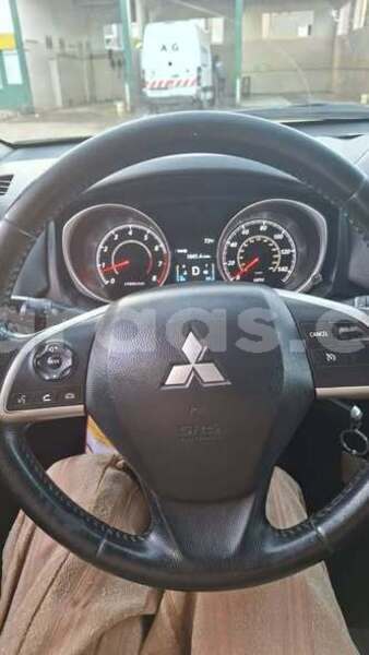 Big with watermark mitsubishi outlander dakar dakar 32843