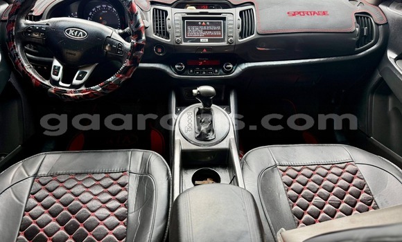 Buy Used Kia Sportage Silver Car in Dakar in Dakar Buy Used Kia Sportage Silver Car in Dakar in Dakar