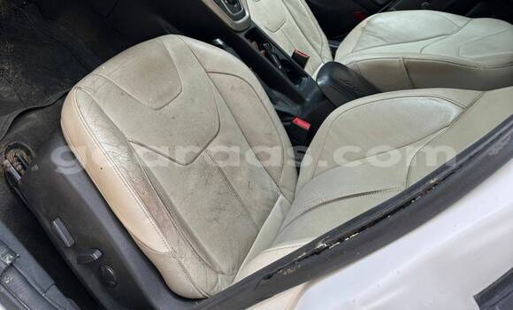 Buy Used Ford Focus White Car in Dakar in Dakar Buy Used Ford Focus White Car in Dakar in Dakar