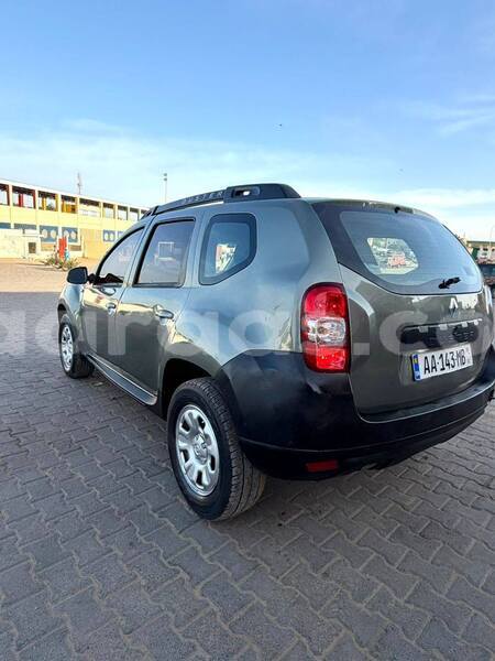 Big with watermark renault megane dakar dakar 32865