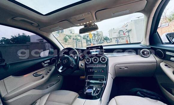 Dieundeu Occasion Mercedes-Benz GLC 250D White Auto in Dakar in Dakar Dieundeu Occasion Mercedes-Benz GLC 250D White Auto in Dakar in Dakar