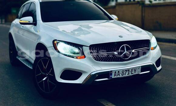Dieundeu Occasion Mercedes-Benz GLC 250D White Auto in Dakar in Dakar Dieundeu Occasion Mercedes-Benz GLC 250D White Auto in Dakar in Dakar
