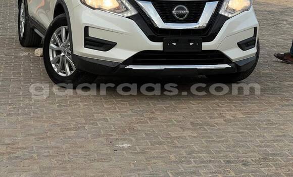 Buy Used Nissan Rogue Blanc Car in Dakar in Dakar Buy Used Nissan Rogue Blanc Car in Dakar in Dakar