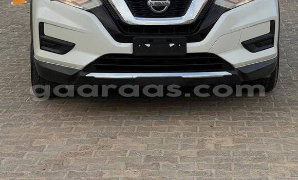 Buy Used Nissan Rogue Blanc Car in Dakar in Dakar Buy Used Nissan Rogue Blanc Car in Dakar in Dakar