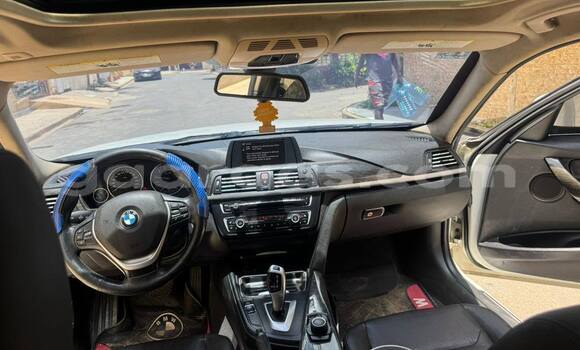 Buy Used BMW 3200 White Car in Dakar in Dakar Buy Used BMW 3200 White Car in Dakar in Dakar