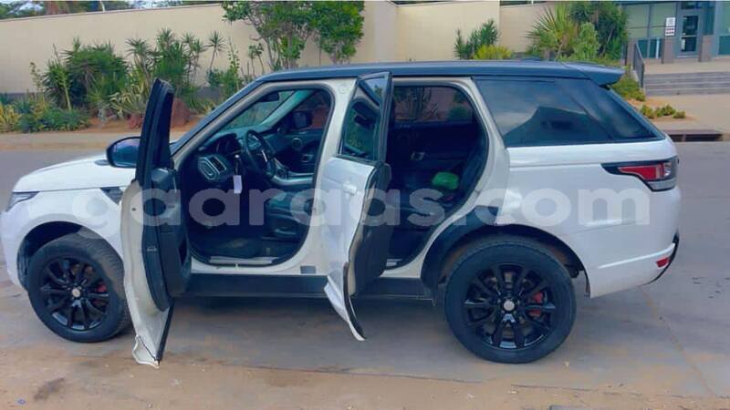 Big with watermark land rover range rover sport dakar dakar 32878