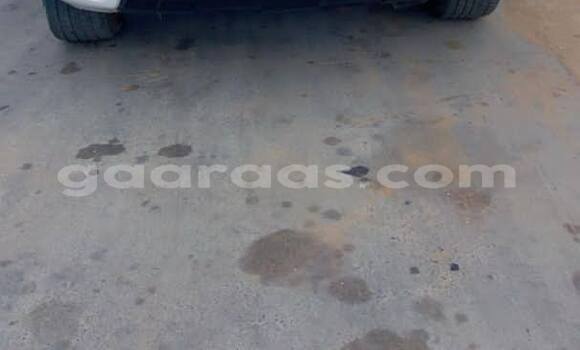 Buy Used Land Rover Range Rover Sport Blanc Car in Dakar in Dakar Buy Used Land Rover Range Rover Sport Blanc Car in Dakar in Dakar