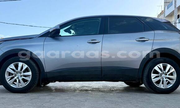 Buy Used Peugeot 3008 Silver Car in Dakar in Dakar Buy Used Peugeot 3008 Silver Car in Dakar in Dakar