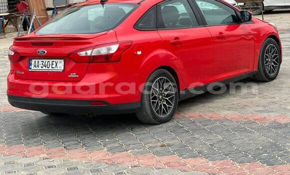 Dieundeu Occasion Ford Focus Red Auto in Dakar in Dakar Dieundeu Occasion Ford Focus Red Auto in Dakar in Dakar