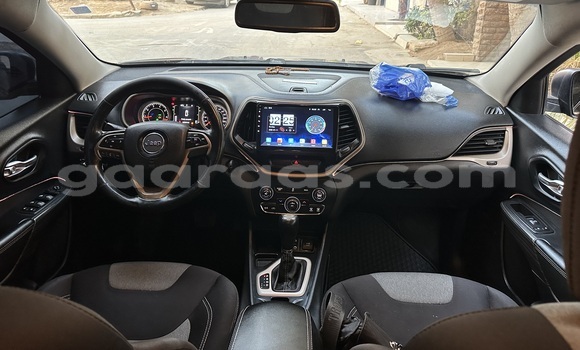 Acheter Occasion Voiture Jeep Cherokee Noir à Dakar, Dakar Acheter Occasion Voiture Jeep Cherokee Noir à Dakar, Dakar