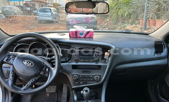 Acheter Occasion Voiture Kia Optima Blanc à Dakar, Dakar Acheter Occasion Voiture Kia Optima Blanc à Dakar, Dakar