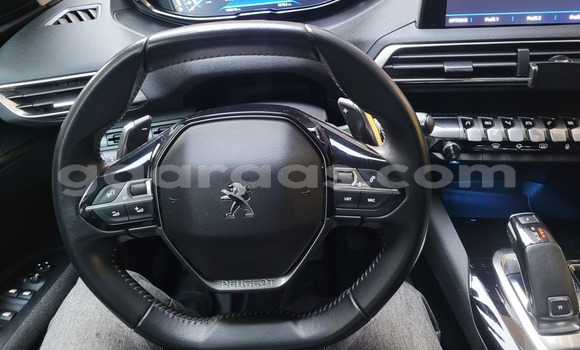 Buy Import Peugeot 5008 Green Car in Dakar in Dakar Buy Import Peugeot 5008 Green Car in Dakar in Dakar