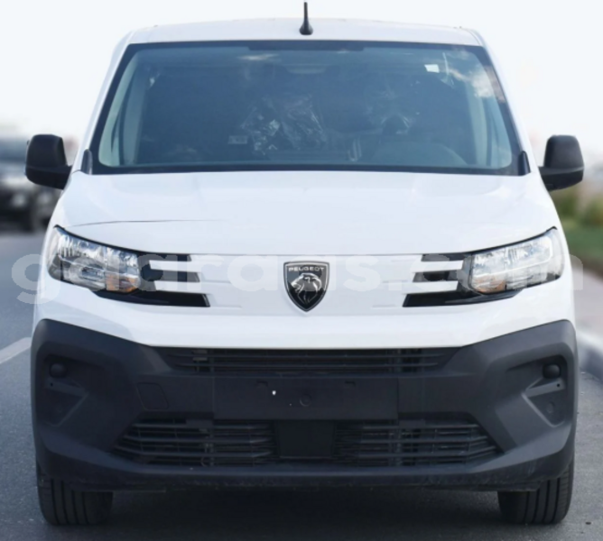 Big with watermark peugeot partner dakar import dubai 32899