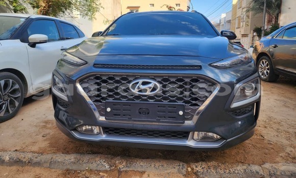 Dieundeu Imported Hyundai Kona Bleu de nuit Auto in Dakar in Dakar