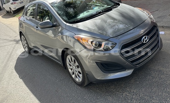 Acheter Occasion Voiture Hyundai Elantra Gris à Dakar, Dakar Acheter Occasion Voiture Hyundai Elantra Gris à Dakar, Dakar