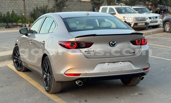 Acheter Occasion Voiture Mazda 3 Gray à Dakar, Dakar Acheter Occasion Voiture Mazda 3 Gray à Dakar, Dakar