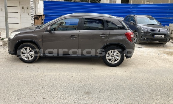 Buy Used Citroen C4 Aircross Brown Car in Dakar in Dakar Buy Used Citroen C4 Aircross Brown Car in Dakar in Dakar