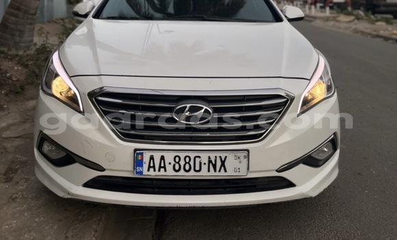 Acheter Occasion Voiture Hyundai Sonata Blanc à Dakar, Dakar Acheter Occasion Voiture Hyundai Sonata Blanc à Dakar, Dakar