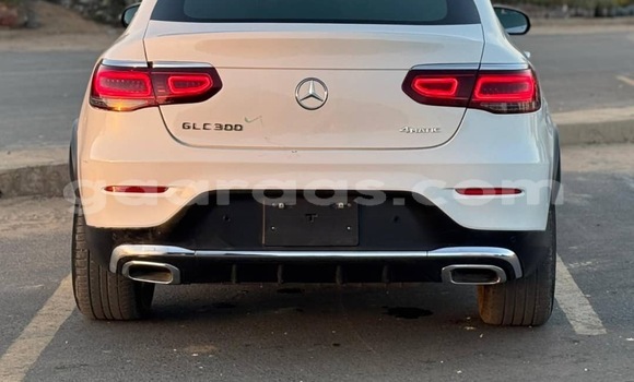 Acheter Occasion Voiture Mercedes‒Benz GLC Blanc à Dakar, Dakar Acheter Occasion Voiture Mercedes‒Benz GLC Blanc à Dakar, Dakar