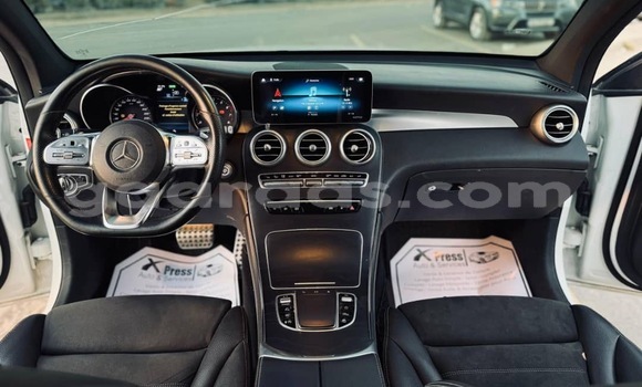 Acheter Occasion Voiture Mercedes‒Benz GLC Blanc à Dakar, Dakar Acheter Occasion Voiture Mercedes‒Benz GLC Blanc à Dakar, Dakar